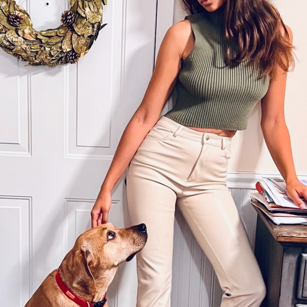 Zara green crop sweater- Medium